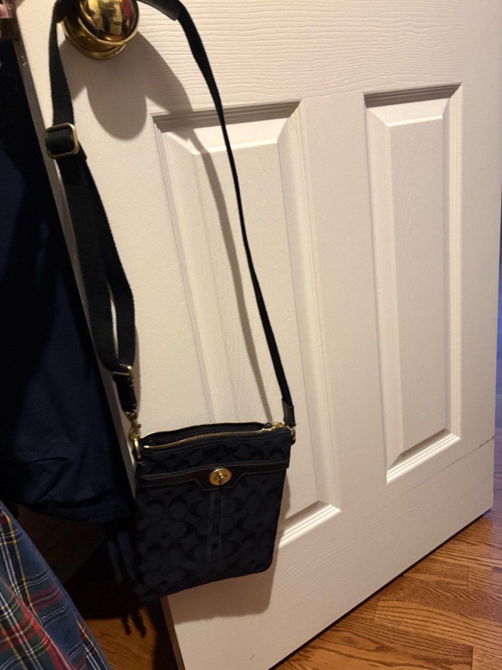 Coach Black Signature Crossbody with Gold Hardware